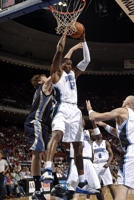 2025 年 12 月 27 日：大联盟官方发布 2026 赛季揭幕战对阵表，道奇将主场对阵响尾蛇