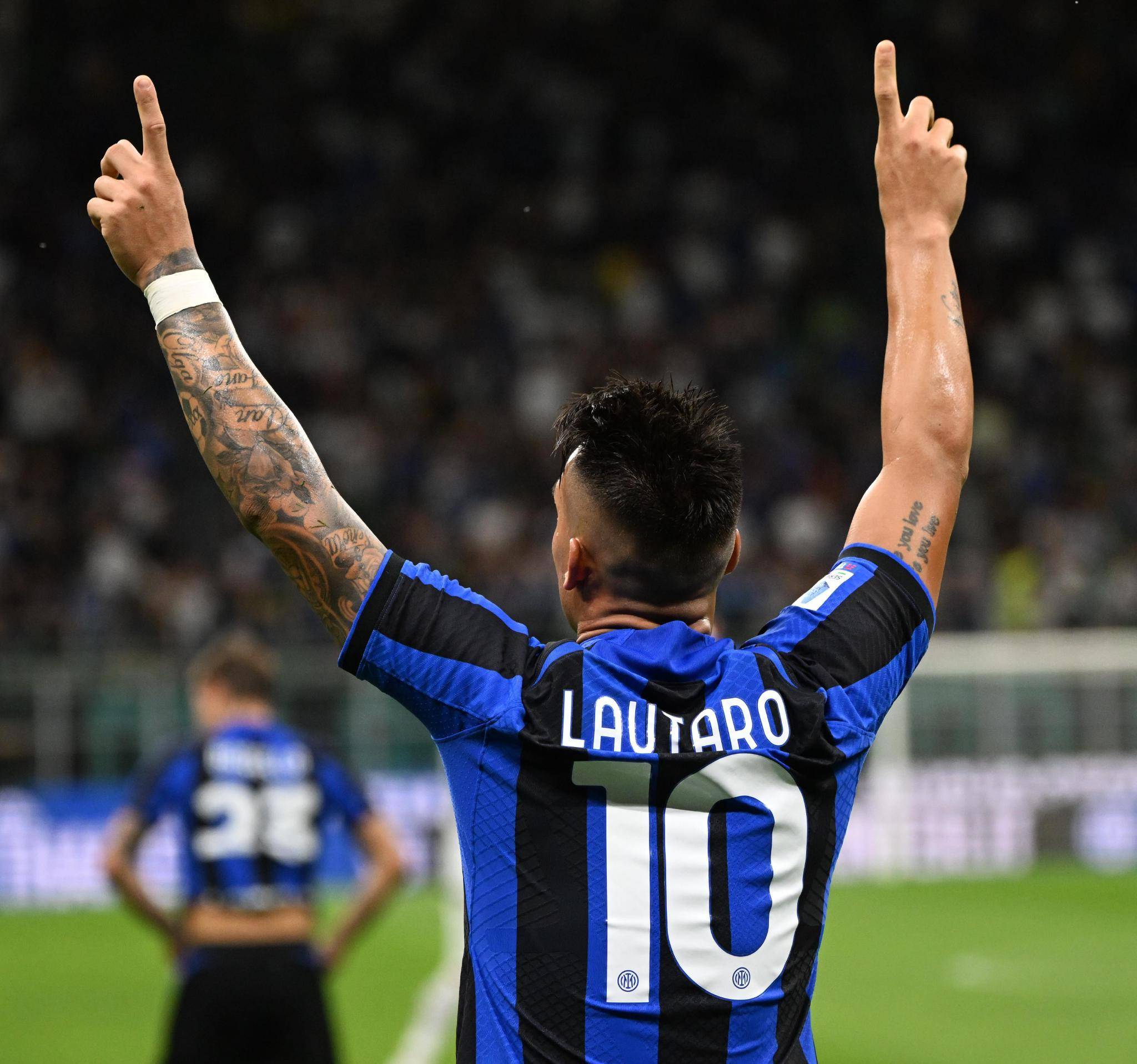 瑞士羽球超级300赛 ｜ 连2周战胜布特丽 陈雨菲率先闯女单决赛