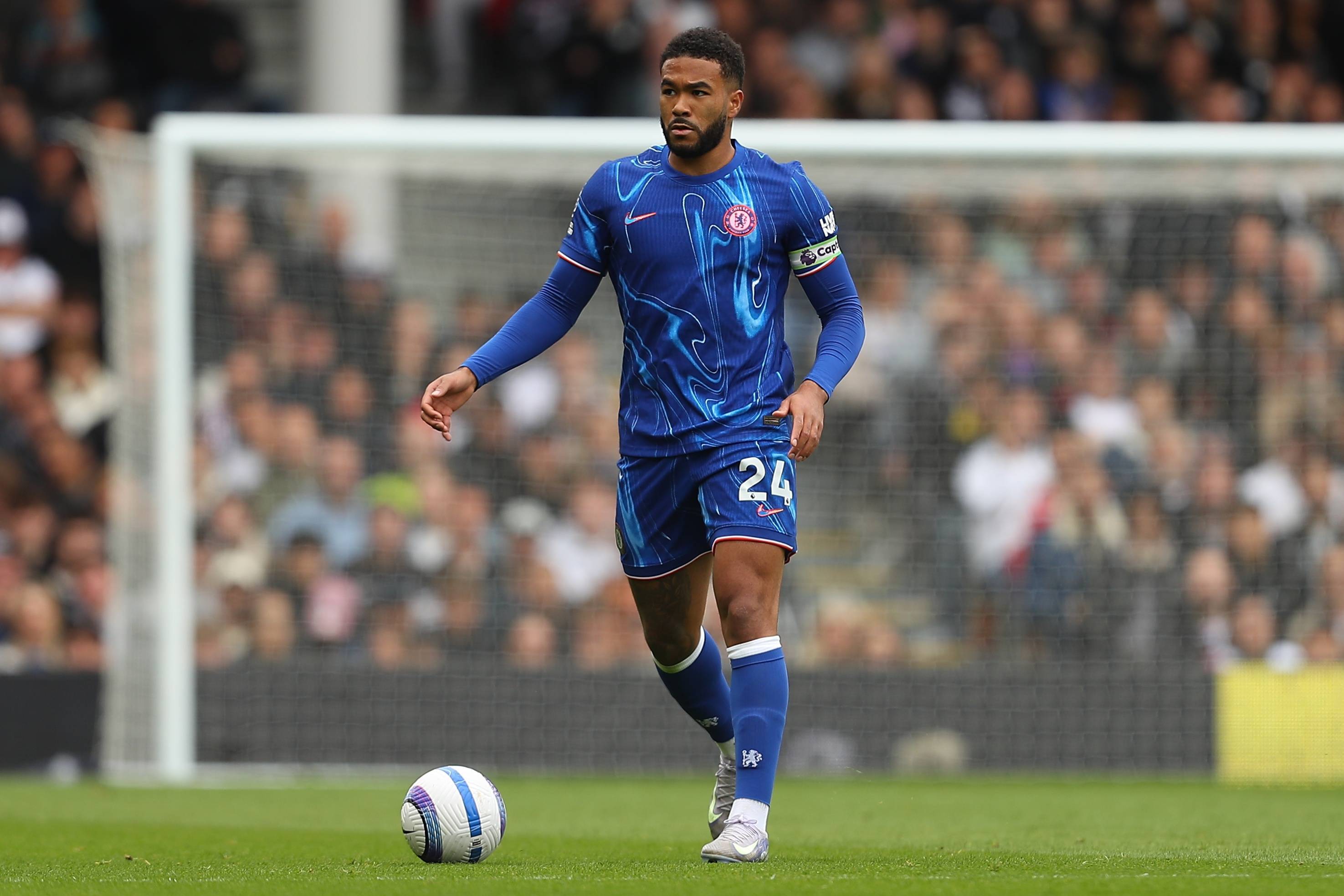 卡萨诺盛赞劳塔罗：他已经4年没去休假了，批评他的人真无知