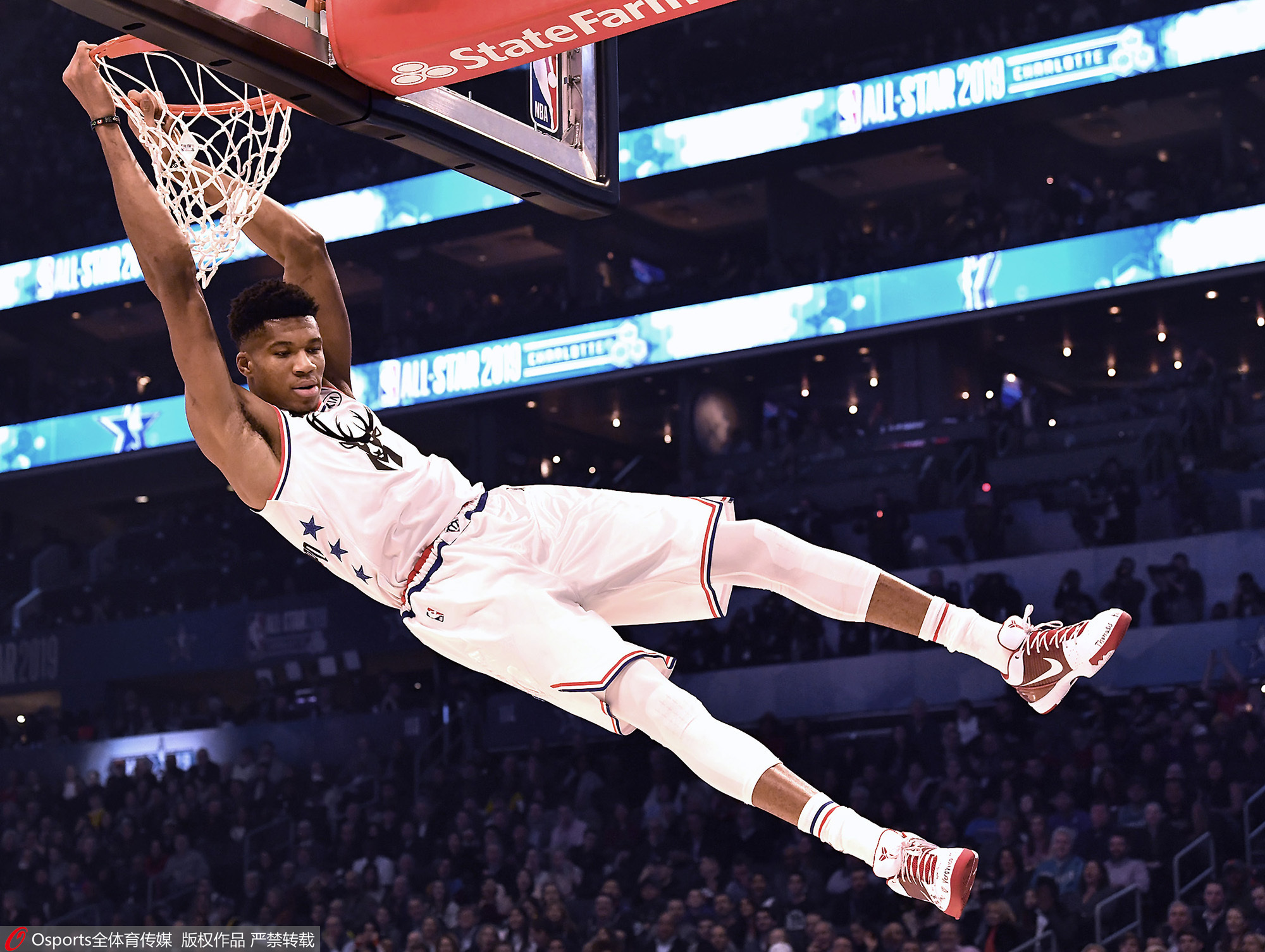 体操名将桑兰现状：瘫痪15年后嫁经纪人，婚后被丈夫和儿子宠上天