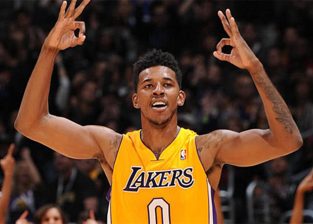 AL成为LPL第二赛段优胜者：为每一次“不留遗憾”全力以赴