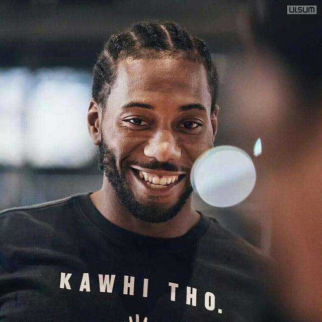 陪玩一小时800一天最少5小时！山鸡感慨：打职业真没陪玩赚的多